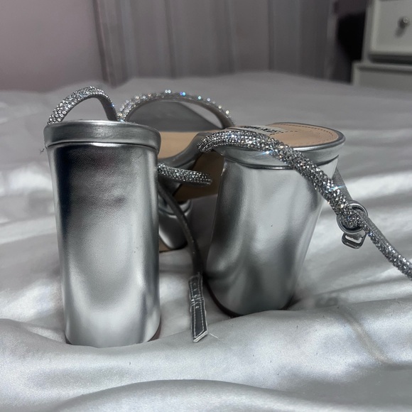 Steve Madden Silver Platform Heels - Picture 5 of 6